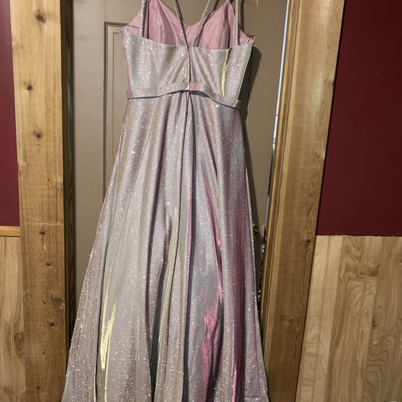 Prom dress - Picture 4 of 7